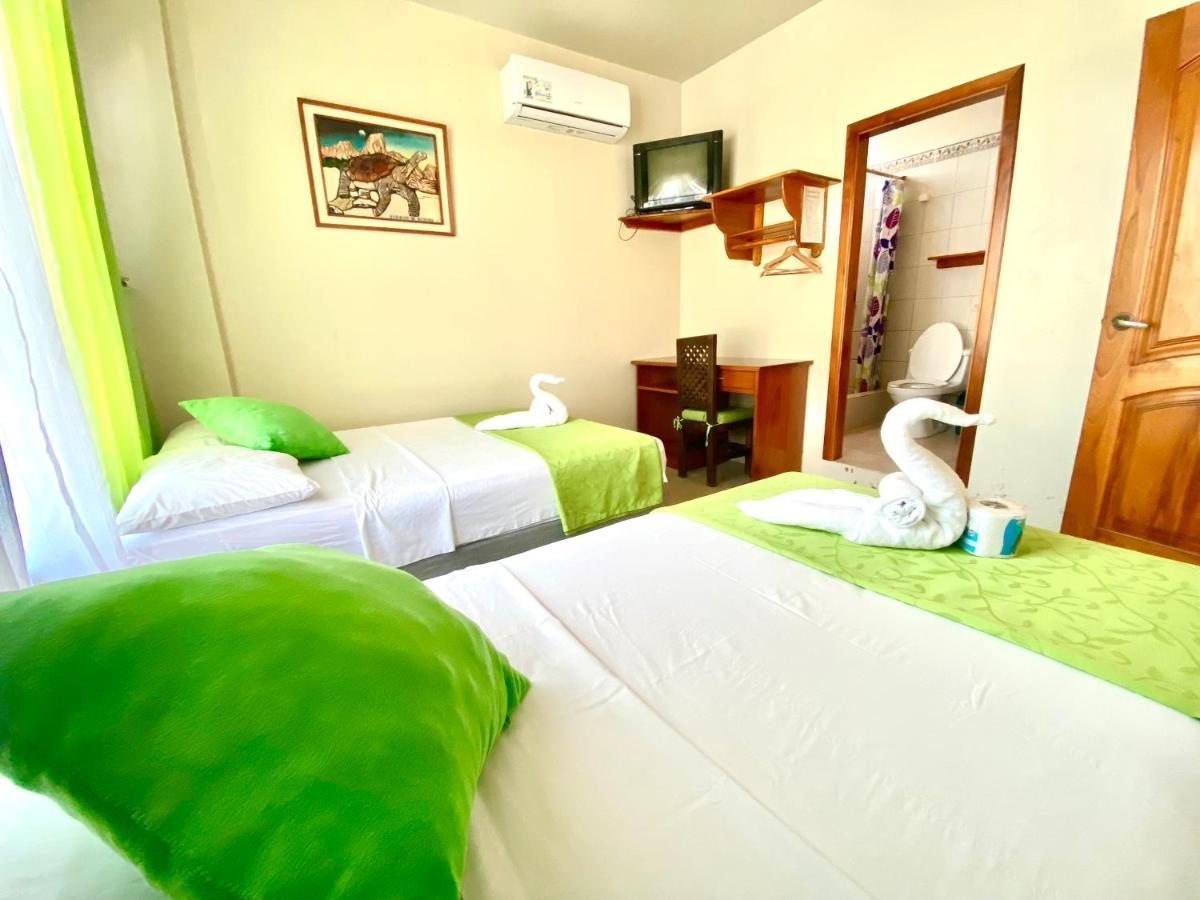 El Rincon De George Hotel Puerto Villamil Luaran gambar